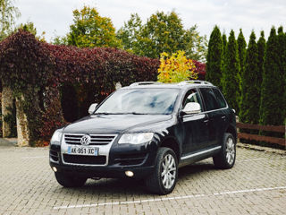 Volkswagen Touareg foto 4