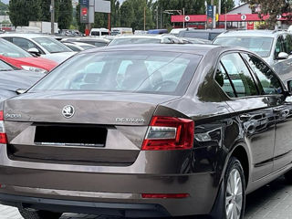 Skoda Octavia foto 3