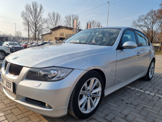 BMW 3 Series foto 2