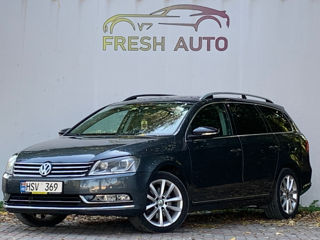 Volkswagen Passat foto 2