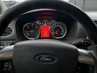 Ford Focus foto 2