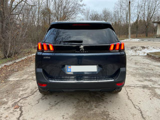 Peugeot 5008 foto 4