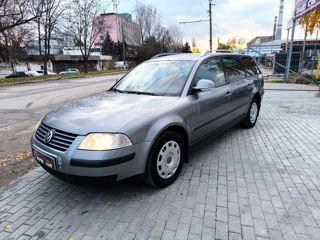 Volkswagen Passat foto 5