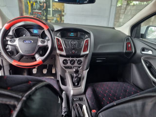 Ford Focus foto 9