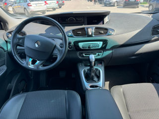 Renault Scenic foto 8