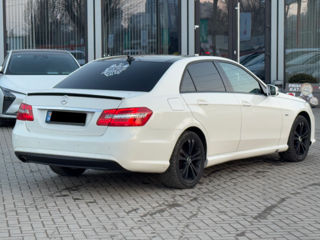 Mercedes E-Class foto 4