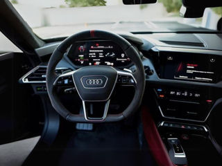 Audi e-tron foto 6