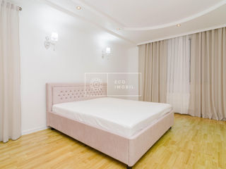 Apartament cu 3 camere, 90 m², Centru, Chișinău foto 3