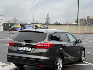 Ford Focus foto 4