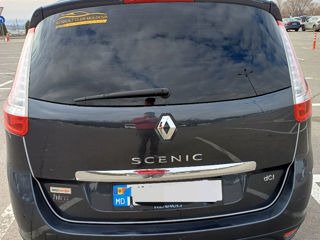 Renault Grand Scenic foto 8