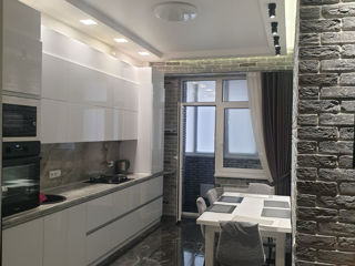 2-rm apt., 80 м², 3/13 fl.