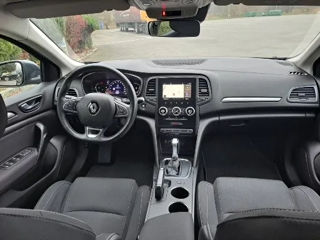 Renault Megane foto 16