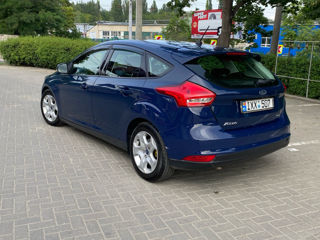 Ford Focus foto 4