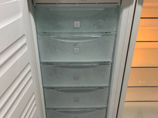 Liebherr -большой холодильник на 526 л из Германии foto 3