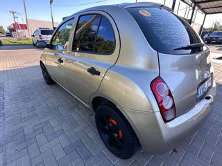 Nissan Micra foto 5