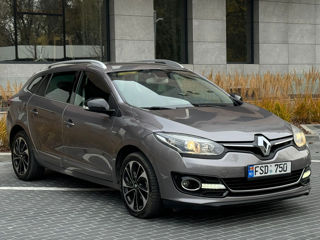 Renault Megane foto 2