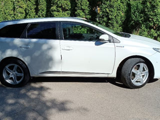 Toyota Auris foto 6