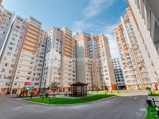 Apartament cu 2 camere, 82 m², Centru, Chișinău