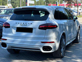 Porsche Cayenne foto 5