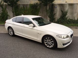 BMW 5 Series foto 3