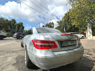 Mercedes E-Class Coupe foto 7