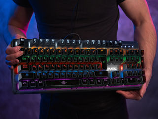 Продам новую механическую игровую клавиатуру Sven KB-G9100