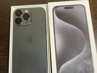 vînd iphone 15 promax fake