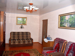Продается однокомнатная квартира в Центре города Бричень foto 1