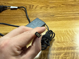 Incacator Lenovo 65w usb-c foto 3