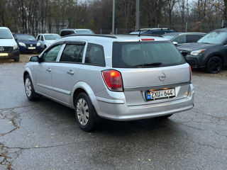 Opel Astra foto 3