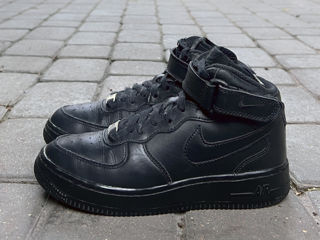 Nike Air Force 1 Mid Black. Размер 34. Оригинал. В  идеальном состоянии.