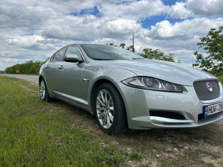 Jaguar XF foto 4