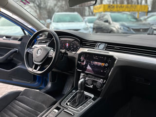 Volkswagen Passat foto 10