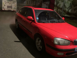 Hyundai Elantra foto 2