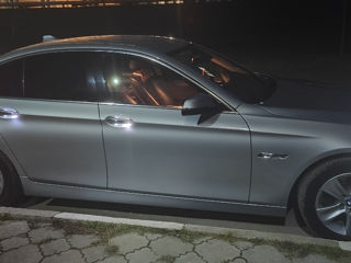 BMW 5 Series foto 10