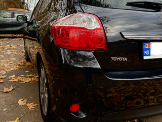 Toyota Auris foto 4