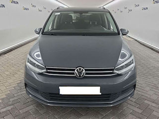 Volkswagen Touran foto 2