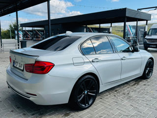 BMW 3 Series foto 5