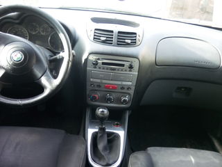 Alfa Romeo 147 foto 2