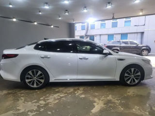 KIA Optima foto 2