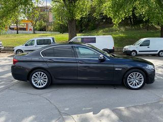 BMW 5 Series foto 3