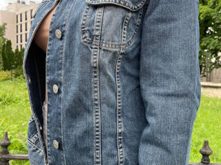 SISLEY джинсовая куртка б.у  размер S цена 150 леев foto 2