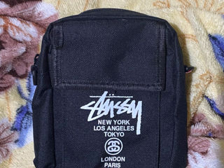 Vand borseta Stussy Продам барсетку стусси