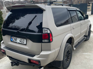 Mitsubishi Pajero Sport foto 6