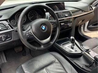 BMW 3 Series foto 7