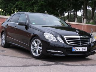 Mercedes E-Class foto 3