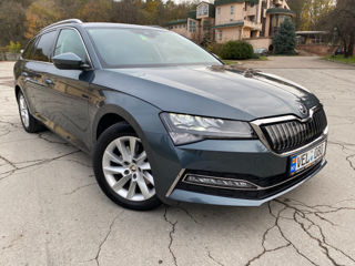 Skoda Superb foto 9