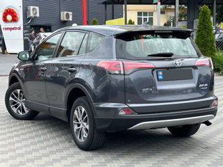 Toyota Rav 4 foto 3