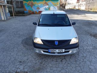 Dacia Logan foto 8