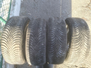 Anvelope de iarna 215/55 R17 foto 4